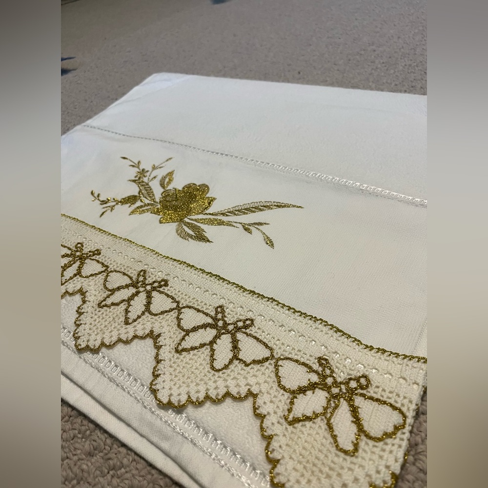 completely handmade traditional products handmade cross-stitch